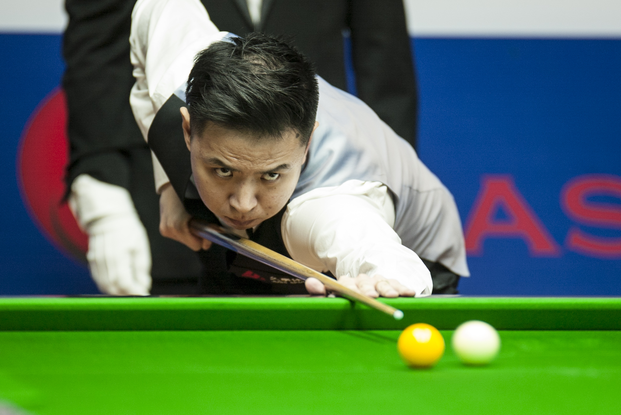 此时一记左 此时一记左