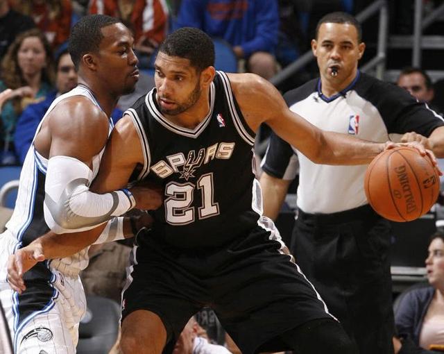 借出色的表 借出色的表